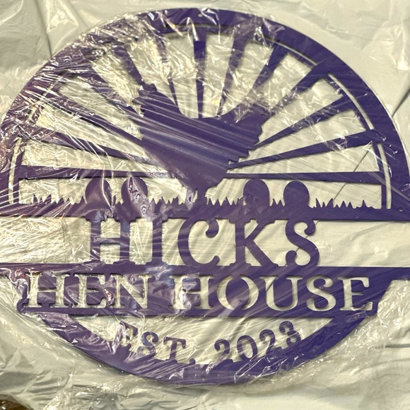 Hicks Hen House Metal Sign 12x12 brand new - Picture 1 of 1
